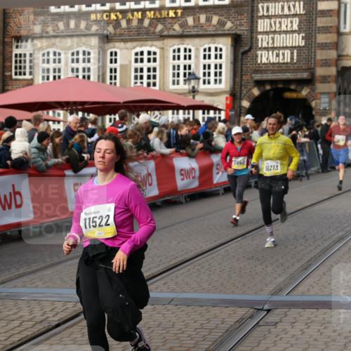 05.10.2025 - 20. swb-Marathon Bremen Yannick Fuchs http://msf.ph/oto/9233729 05.10.2025 11:03:43 Ziel 7199, 9486, 9498, 9850, 9940, 10213, 10478, 11522 meine-sportfotos.de