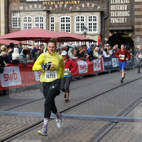 05.10.2025 - 20. swb-Marathon Bremen Yannick Fuchs http://msf.ph/oto/9233795 05.10.2025 11:03:44 Ziel 7199, 9486, 9498, 9850, 9940, 10213, 10478, 10711, 10713, 11522 meine-sportfotos.de