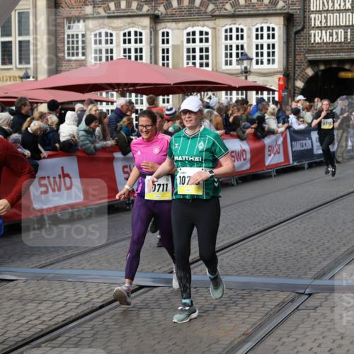 05.10.2025 - 20. swb-Marathon Bremen Yannick Fuchs http://msf.ph/oto/9233939 05.10.2025 11:03:48 Ziel 9315, 9940, 10213, 10297, 10478, 10603, 10604, 10711, 10713, 11522, 11589 meine-sportfotos.de