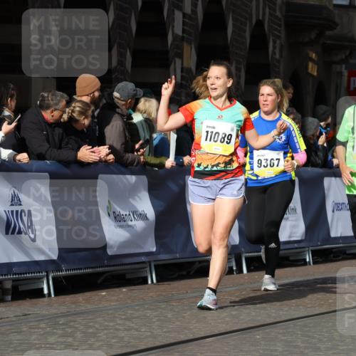 05.10.2025 - 20. swb-Marathon Bremen Strokosch-Dieckow http://msf.ph/oto/9234514 05.10.2025 10:54:32 Ziel 9367, 10032, 10174, 10178, 10296, 10768, 11045, 11089, 11321, 11694 meine-sportfotos.de
