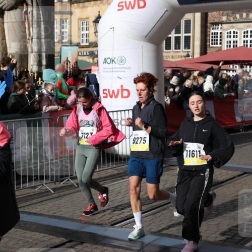 05.10.2025 - 20. swb-Marathon Bremen Yannick Fuchs http://msf.ph/oto/9234594 05.10.2025 11:04:15 Ziel 7123, 7789, 9275, 9398, 10205, 10551, 10853, 11001, 11077, 11102, 11611 meine-sportfotos.de