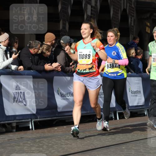 05.10.2025 - 20. swb-Marathon Bremen Strokosch-Dieckow http://msf.ph/oto/9234607 05.10.2025 10:54:32 Ziel 9367, 10032, 10174, 10178, 10296, 10768, 11045, 11089, 11321, 11694 meine-sportfotos.de