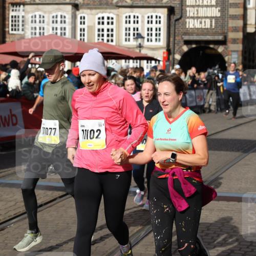 05.10.2025 - 20. swb-Marathon Bremen Yannick Fuchs http://msf.ph/oto/9234793 05.10.2025 11:04:19 Ziel 7123, 7789, 9275, 10098, 10853, 11001, 11077, 11102, 11611, 11685 meine-sportfotos.de