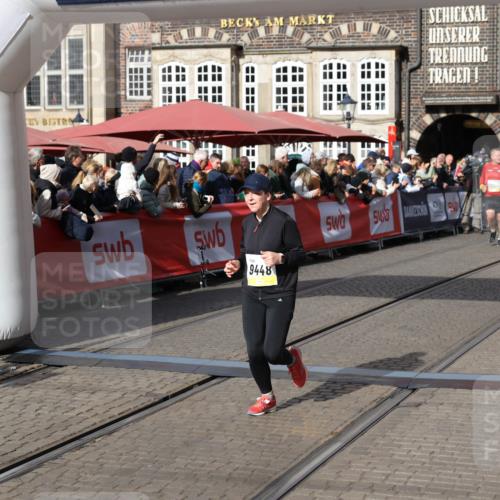 05.10.2025 - 20. swb-Marathon Bremen Yannick Fuchs http://msf.ph/oto/9235130 05.10.2025 11:04:23 Ziel 7789, 9448, 9537, 10098, 10853, 11001, 11077, 11102, 11685 meine-sportfotos.de