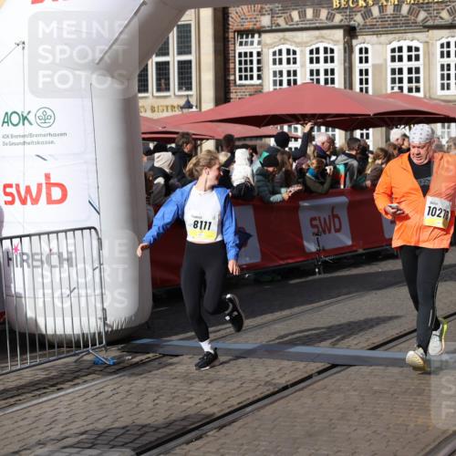05.10.2025 - 20. swb-Marathon Bremen Yannick Fuchs http://msf.ph/oto/9235248 05.10.2025 11:04:39 Ziel 8111, 9394, 9610, 10278, 10439, 10483, 10531, 10674, 10869, 10956, 11044, 11542, 11704 meine-sportfotos.de