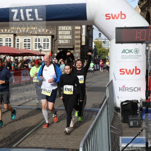 05.10.2025 - 20. swb-Marathon Bremen Yannick Fuchs http://msf.ph/oto/9235468 05.10.2025 11:04:52 Ziel 9532, 9623, 9750, 9765, 9771, 9812, 9927, 10422, 10451, 10532, 10557, 10964, 11035, 11427, 11546, 11615 meine-sportfotos.de