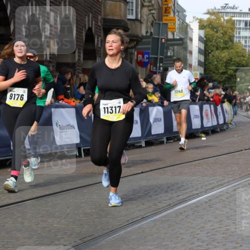 05.10.2025 - 20. swb-Marathon Bremen Strokosch-Dieckow http://msf.ph/oto/9235726 05.10.2025 10:55:10 Ziel 9176, 9318, 9881, 10003, 10034, 10180, 10307, 10326, 10920, 11042, 11140, 11317 meine-sportfotos.de