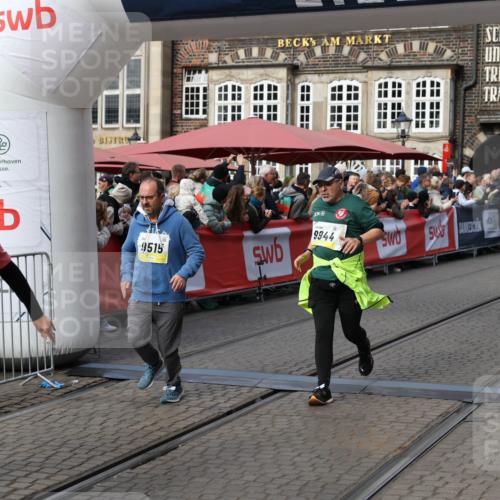 05.10.2025 - 20. swb-Marathon Bremen Yannick Fuchs http://msf.ph/oto/9235885 05.10.2025 11:05:27 Ziel 9440, 9515, 9690, 9908, 9944, 10255, 10343, 10990, 11106, 11501, 11540, 11650, 11707 meine-sportfotos.de