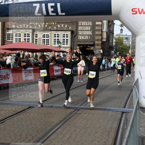 05.10.2025 - 20. swb-Marathon Bremen Yannick Fuchs http://msf.ph/oto/9235986 05.10.2025 11:05:31 Ziel 9515, 9690, 9713, 9908, 9944, 10158, 10828, 11064, 11106, 11540 meine-sportfotos.de