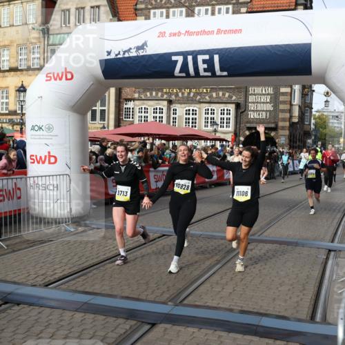 05.10.2025 - 20. swb-Marathon Bremen Yannick Fuchs http://msf.ph/oto/9236030 05.10.2025 11:05:32 Ziel 9515, 9713, 9908, 9944, 10158, 10289, 10828, 11064, 11106 meine-sportfotos.de