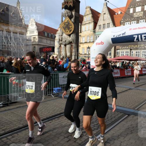 05.10.2025 - 20. swb-Marathon Bremen Yannick Fuchs http://msf.ph/oto/9236141 05.10.2025 11:05:33 Ziel 9515, 9713, 9944, 10158, 10289, 10511, 10828, 11064, 11106 meine-sportfotos.de