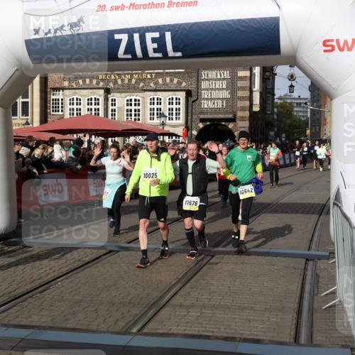 05.10.2025 - 20. swb-Marathon Bremen Yannick Fuchs http://msf.ph/oto/9236306 05.10.2025 11:05:38 Ziel 7654, 9210, 9419, 9713, 9752, 10025, 10158, 10289, 10426, 10437, 10511, 10542, 10828, 11064, 11164, 11676 meine-sportfotos.de