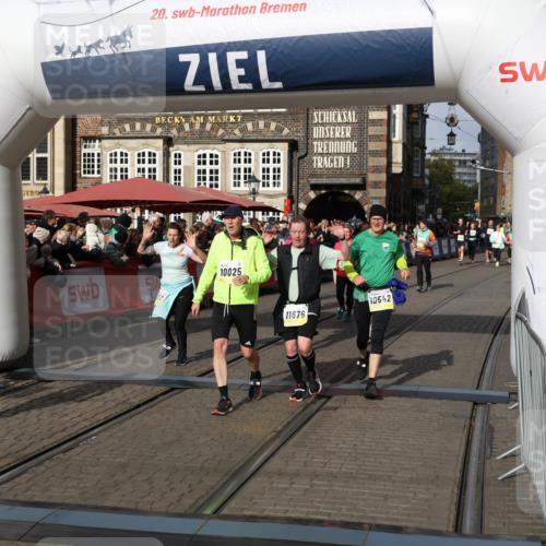 05.10.2025 - 20. swb-Marathon Bremen Yannick Fuchs http://msf.ph/oto/9236312 05.10.2025 11:05:38 Ziel 7654, 9210, 9419, 9713, 9752, 10025, 10158, 10289, 10426, 10437, 10511, 10542, 10828, 11064, 11164, 11676 meine-sportfotos.de