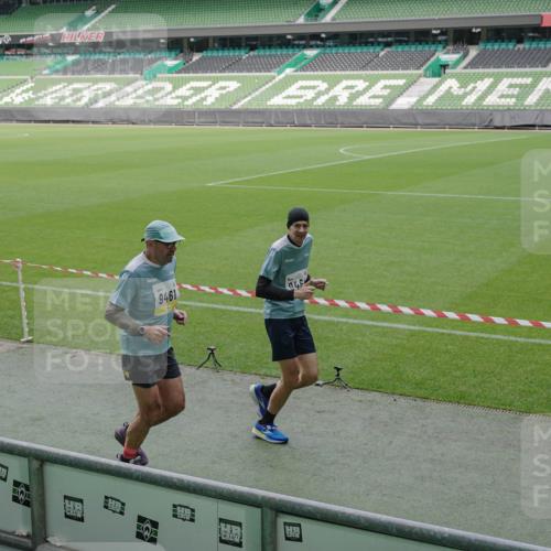 05.10.2025 - 20. swb-Marathon Bremen Michael Burmester http://msf.ph/oto/9237127 05.10.2025 10:32:53 Laufen im Stadion 7165, 8326, 8333, 9176, 9187, 9195, 9197, 9238, 9260, 9268, 9284, 9295, 9313, 9318, 9367, 9392, 9402, 9407, 9436, 9439, 9456, 9461, 9464, 9475, 9492, 9494, 9514, 9517, 9539, 9548, 9570, 9574, 9650, 9703, 9754, 9776, 9830, 9834, 9856, 9868, 9900, 9918, 9933, 9939, 9950, 9957, 9985, 10007, 10008, 10034, 10042, 10046, 10097, 10174, 10215, 10234, 10253, 10308, 10309, 10326, 10349, 10385, 10387, 10388, 10394, 10402, 10416, 10436, 10460, 10475, 10487 meine-sportfotos.de