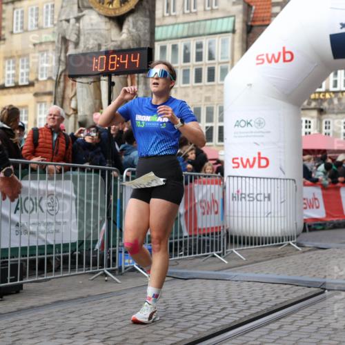 05.10.2025 - 20. swb-Marathon Bremen Yannick Fuchs http://msf.ph/oto/9239039 05.10.2025 10:39:33 Ziel 7111, 9239, 9863, 11067, 11343 meine-sportfotos.de