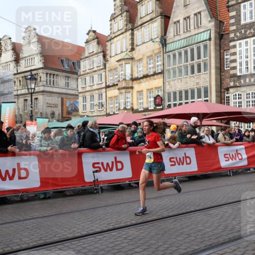 05.10.2025 - 20. swb-Marathon Bremen Yannick Fuchs http://msf.ph/oto/9241239 05.10.2025 10:40:40 Ziel 10686, 11114 meine-sportfotos.de