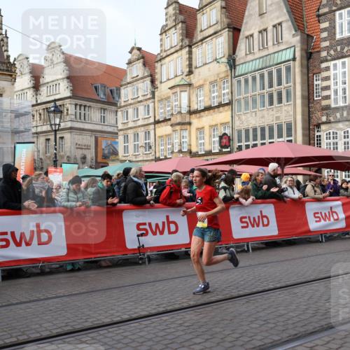 05.10.2025 - 20. swb-Marathon Bremen Yannick Fuchs http://msf.ph/oto/9241249 05.10.2025 10:40:40 Ziel 10686, 11114 meine-sportfotos.de