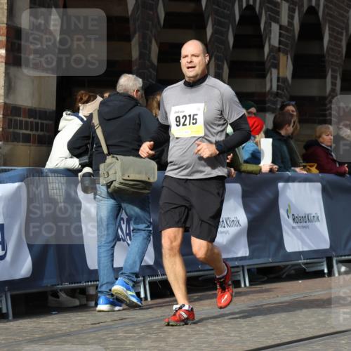 05.10.2025 - 20. swb-Marathon Bremen Strokosch-Dieckow http://msf.ph/oto/9241946 05.10.2025 10:57:28 Ziel 9000, 9215, 9625, 9747, 9904, 9914, 9962, 10139, 10645, 10739, 10950, 11360, 11606 meine-sportfotos.de