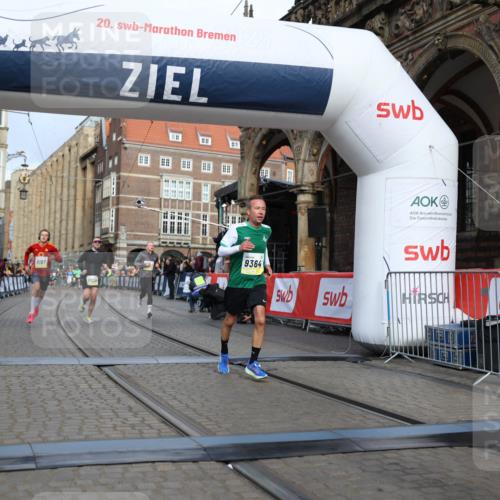 05.10.2025 - 20. swb-Marathon Bremen Yannick Fuchs http://msf.ph/oto/9244669 05.10.2025 10:42:18 Ziel 8187, 9364, 9504, 10838, 11422 meine-sportfotos.de