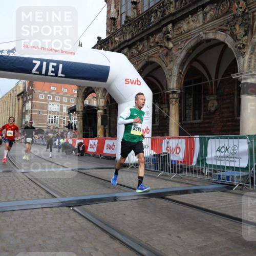 05.10.2025 - 20. swb-Marathon Bremen Yannick Fuchs http://msf.ph/oto/9244765 05.10.2025 10:42:19 Ziel 8187, 9364, 9504, 10838, 11217, 11422 meine-sportfotos.de
