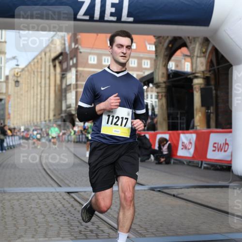 05.10.2025 - 20. swb-Marathon Bremen Yannick Fuchs http://msf.ph/oto/9245234 05.10.2025 10:42:24 Ziel 8187, 9364, 9700, 10838, 11217, 11422 meine-sportfotos.de
