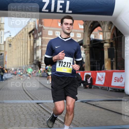 05.10.2025 - 20. swb-Marathon Bremen Yannick Fuchs http://msf.ph/oto/9245243 05.10.2025 10:42:24 Ziel 8187, 9364, 9700, 10838, 11217, 11422 meine-sportfotos.de