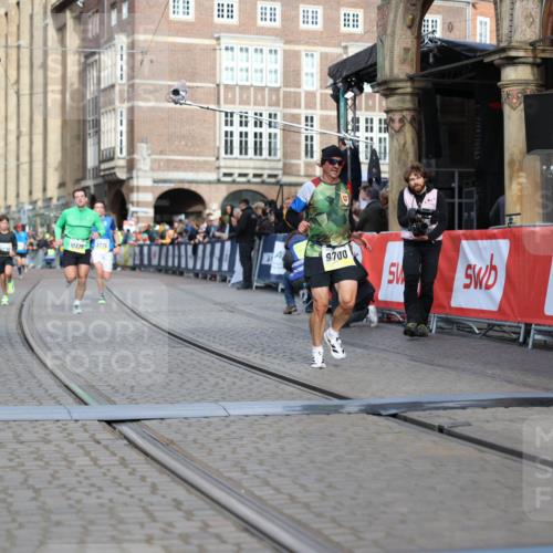 05.10.2025 - 20. swb-Marathon Bremen Yannick Fuchs http://msf.ph/oto/9245495 05.10.2025 10:42:26 Ziel 8187, 9700, 9775, 10375, 10838, 11217, 11422 meine-sportfotos.de