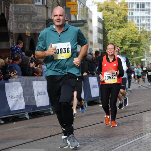 05.10.2025 - 20. swb-Marathon Bremen Strokosch-Dieckow http://msf.ph/oto/9245797 05.10.2025 10:58:36 Ziel 7163, 8585, 9359, 9370, 9430, 9472, 9529, 9540, 9622, 9714, 9766, 9913, 10049, 10261, 10285, 10513, 10527, 10591, 10679, 10871, 10936, 10988, 11078 meine-sportfotos.de