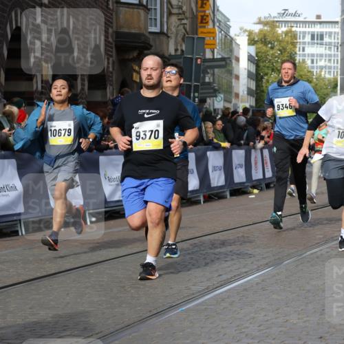 05.10.2025 - 20. swb-Marathon Bremen Strokosch-Dieckow http://msf.ph/oto/9246010 05.10.2025 10:58:42 Ziel 7163, 8585, 9346, 9359, 9370, 9540, 9622, 9714, 10263, 10527, 10561, 10591, 10679, 10871, 11078, 11290, 11651 meine-sportfotos.de