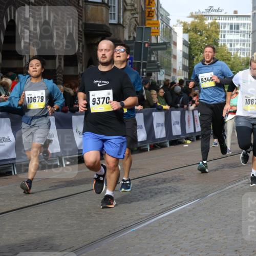 05.10.2025 - 20. swb-Marathon Bremen Strokosch-Dieckow http://msf.ph/oto/9246035 05.10.2025 10:58:42 Ziel 7163, 8585, 9346, 9359, 9370, 9540, 9622, 9714, 10263, 10527, 10561, 10591, 10679, 10871, 11078, 11290, 11651 meine-sportfotos.de
