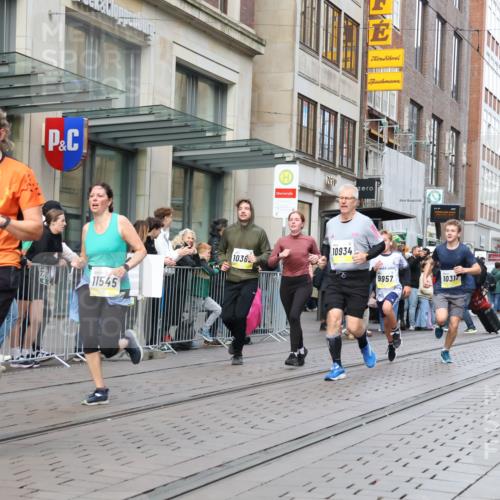05.10.2025 - 20. swb-Marathon Bremen Strokosch-Dieckow http://msf.ph/oto/9249183 05.10.2025 10:53:11 Ziel 7193, 7251, 9238, 9263, 9461, 9464, 9539, 9569, 9717, 9868, 9957, 10020, 10057, 10302, 10310, 10317, 10335, 10369, 10468, 10642, 10655, 10925, 10934, 11046, 11174, 11175, 11246, 11545, 11616, 11716, 7193, 7251, 9238, 9263, 9461, 9464, 9539, 9569, 9717, 9868, 9957, 10020, 10057, 10302, 10310, 10317, 10335, 10369, 10468, 10642, 10655, 10925, 10934, 11046, 11174, 11246 meine-sportfotos.de