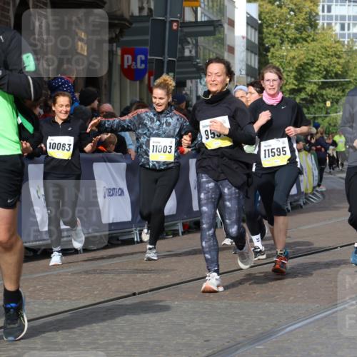 05.10.2025 - 20. swb-Marathon Bremen Strokosch-Dieckow http://msf.ph/oto/9250053 05.10.2025 11:00:29 Ziel 7178, 7215, 9173, 9177, 9271, 9531, 10063, 10067, 10071, 10079, 10217, 10504, 10794, 10930, 11003, 11071, 11255, 11511, 11534, 11595, 11610, 11619 meine-sportfotos.de