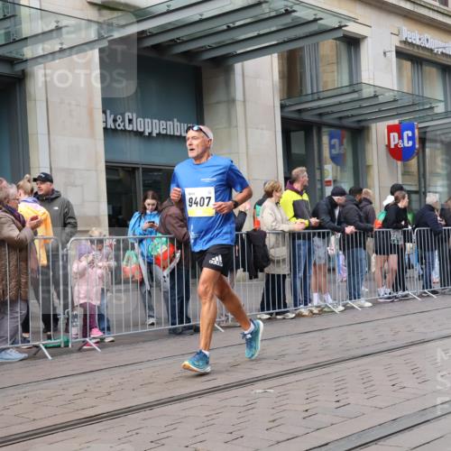 05.10.2025 - 20. swb-Marathon Bremen Strokosch-Dieckow http://msf.ph/oto/9250743 05.10.2025 10:54:06 Ziel 9367, 9392, 9407, 9574, 9633, 10032, 10097, 10174, 10178, 10234, 10296, 10402, 10533, 10768, 10810, 10915, 11040, 11045, 11089, 11203, 11271, 11321, 11449, 11694, 9367, 9392, 9407, 9574, 9633, 10032, 10097, 10174, 10178, 10234, 10296, 10402, 10533, 10768, 10810, 10915, 11040, 11045, 11089, 11203, 11271, 11321, 11449, 11694 meine-sportfotos.de