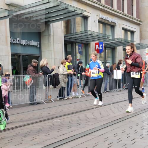 05.10.2025 - 20. swb-Marathon Bremen Strokosch-Dieckow http://msf.ph/oto/9251044 05.10.2025 10:54:15 Ziel 8326, 9282, 9295, 9367, 9392, 9407, 9591, 9633, 9754, 9776, 10007, 10032, 10097, 10174, 10178, 10296, 10768, 10810, 11040, 11045, 11089, 11271, 11321, 11694, 8326, 9282, 9295, 9367, 9392, 9407, 9591, 9633, 9754, 9776, 10007, 10032, 10097, 10174, 10178, 10296, 10768, 10810, 11040, 11045, 11089, 11271, 11321, 11694 meine-sportfotos.de