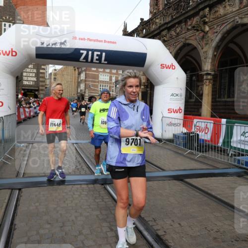 05.10.2025 - 20. swb-Marathon Bremen Yannick Fuchs http://msf.ph/oto/9252084 05.10.2025 10:54:03 Ziel 9313, 9456, 9548, 9701, 10046, 10163, 10484, 10616, 10696, 10785, 11152, 11445, 11533 meine-sportfotos.de