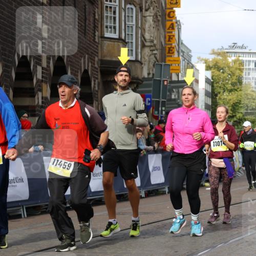 05.10.2025 - 20. swb-Marathon Bremen Strokosch-Dieckow http://msf.ph/oto/9254030 05.10.2025 11:02:05 Ziel 9324, 9363, 9426, 9536, 9686, 10301, 10508, 10855, 10879, 10887, 11014, 11454, 11459 meine-sportfotos.de