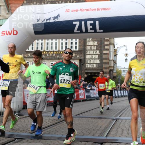 05.10.2025 - 20. swb-Marathon Bremen Yannick Fuchs http://msf.ph/oto/9254082 05.10.2025 10:45:48 Ziel 28, 8000, 9200, 9222, 9250, 9709, 10053, 10639, 10682, 10792, 11678, 11745 meine-sportfotos.de