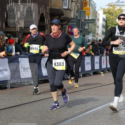 05.10.2025 - 20. swb-Marathon Bremen Strokosch-Dieckow http://msf.ph/oto/9254275 05.10.2025 11:02:10 Ziel 9363, 9426, 10130, 10301, 10508, 11014, 11340, 11454, 11646 meine-sportfotos.de