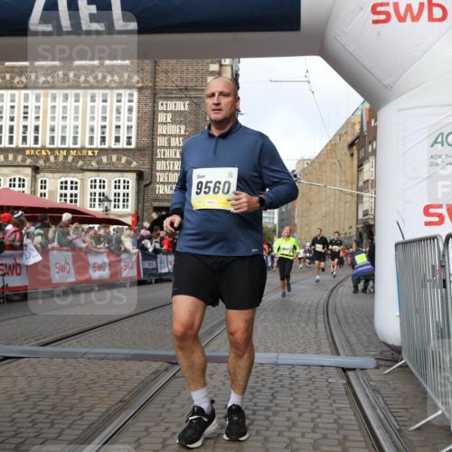 05.10.2025 - 20. swb-Marathon Bremen Yannick Fuchs http://msf.ph/oto/9254896 05.10.2025 10:55:00 Ziel 8326, 9427, 9436, 9560, 9570, 9754, 9776, 10024, 10231, 10232, 10233, 10487, 10609, 10770, 11163, 11276, 11373, 11470 meine-sportfotos.de