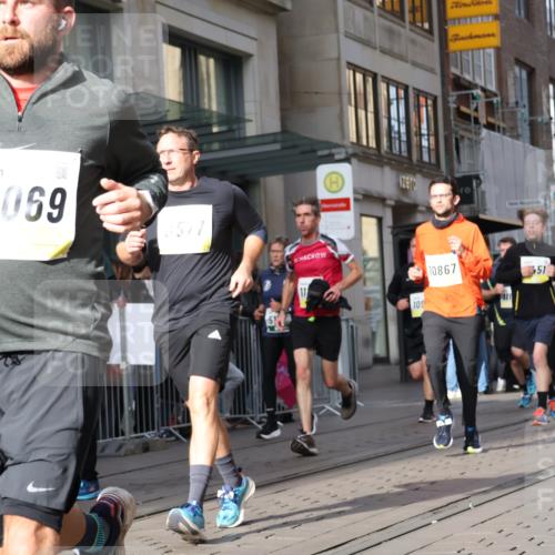 05.10.2025 - 20. swb-Marathon Bremen Strokosch-Dieckow http://msf.ph/oto/9254900 05.10.2025 10:56:47 Ziel 5172, 9231, 9292, 9314, 9450, 9451, 9489, 9577, 9797, 9844, 9937, 9947, 10069, 10105, 10169, 10293, 10397, 10545, 10657, 10867, 10917, 11015, 11138, 11168, 11202, 11434, 11435, 11566, 11596, 11686, 5172, 9231, 9292, 9314, 9450, 9451, 9489, 9577, 9797, 9844, 9937, 9947, 10069, 10105, 10169, 10293, 10397, 10545, 10657, 10867, 10917, 11015, 11138, 11168, 11202, 11434, 11435, 11566, 11596, 11686 meine-sportfotos.de