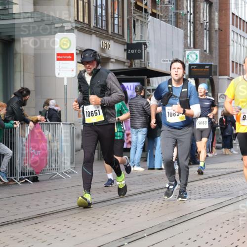 05.10.2025 - 20. swb-Marathon Bremen Strokosch-Dieckow http://msf.ph/oto/9256008 05.10.2025 10:57:35 Ziel 9221, 9568, 9576, 9582, 9719, 9872, 9979, 10127, 10219, 10225, 10329, 10341, 10395, 10459, 10577, 10651, 10703, 10793, 10834, 10890, 10975, 11023, 11058, 11116, 11301, 11457, 11469, 11520, 11521, 11564, 11575, 11601, 11663, 11731, 11744, 9221, 9568, 9576, 9582, 9719, 9872, 9979, 10127, 10219, 10225, 10329, 10341, 10395, 10459, 10577, 10651, 10703, 10793, 10834, 10890, 10975, 11023, 11058, 11601, 11663 meine-sportfotos.de