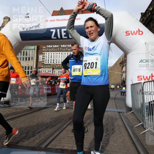 05.10.2025 - 20. swb-Marathon Bremen Yannick Fuchs http://msf.ph/oto/9256440 05.10.2025 10:55:28 Ziel 9201, 9350, 9514, 9654, 9881, 9933, 10116, 10260, 10970, 11042, 11115, 11140, 11380, 11431, 11702 meine-sportfotos.de