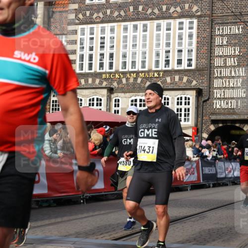 05.10.2025 - 20. swb-Marathon Bremen Yannick Fuchs http://msf.ph/oto/9256526 05.10.2025 10:55:31 Ziel 9201, 9350, 9514, 9654, 9722, 9881, 9902, 9933, 10116, 10256, 10260, 10970, 11042, 11115, 11380, 11431, 11702 meine-sportfotos.de