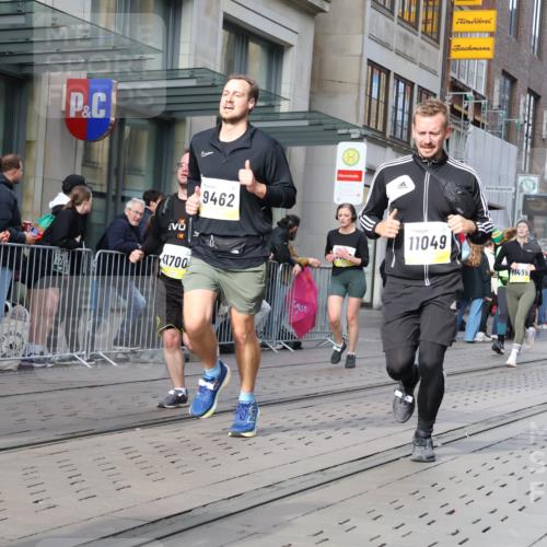05.10.2025 - 20. swb-Marathon Bremen Strokosch-Dieckow http://msf.ph/oto/9256979 05.10.2025 10:58:06 Ziel 7077, 9174, 9430, 9433, 9462, 9472, 9529, 9608, 9766, 9820, 9913, 9952, 10049, 10055, 10084, 10261, 10285, 10368, 10408, 10513, 10527, 10586, 10786, 10936, 10988, 11049, 11181, 11184, 11291, 11495, 11562, 11591, 11700, 11724, 7077, 9174, 9430, 9433, 9462, 9472, 9529, 9608, 9766, 9820, 9913, 9952, 10049, 10055, 10084, 10261, 10285, 10368, 10408, 10513, 10527, 10586, 10786, 11562 meine-sportfotos.de