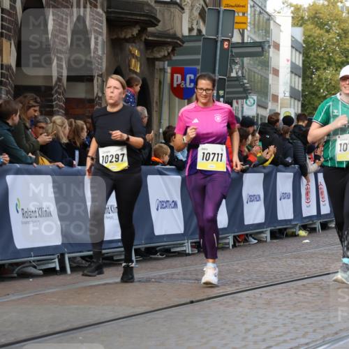 05.10.2025 - 20. swb-Marathon Bremen Strokosch-Dieckow http://msf.ph/oto/9257144 05.10.2025 11:03:40 Ziel 9315, 9940, 10213, 10238, 10297, 10478, 10603, 10604, 10711, 10713, 11306, 11589 meine-sportfotos.de