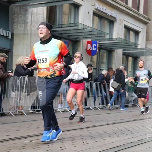 05.10.2025 - 20. swb-Marathon Bremen Strokosch-Dieckow http://msf.ph/oto/9257386 05.10.2025 10:58:21 Ziel 7163, 8585, 9346, 9349, 9359, 9370, 9430, 9472, 9529, 9540, 9622, 9714, 9766, 9820, 9913, 10049, 10055, 10080, 10261, 10263, 10285, 10408, 10513, 10527, 10560, 10561, 10591, 10679, 10871, 10936, 10988, 11078, 11290, 11483, 11651, 7163, 8585, 9346, 9349, 9359, 9370, 9430, 9472, 9529, 9540, 9622, 9714, 9766, 9820, 9913, 10049, 10055, 10080, 10261, 10263, 10285, 10408, 10513, 10527, 10560, 10561, 10591, 10679, 11290, 11483, 11651 meine-sportfotos.de