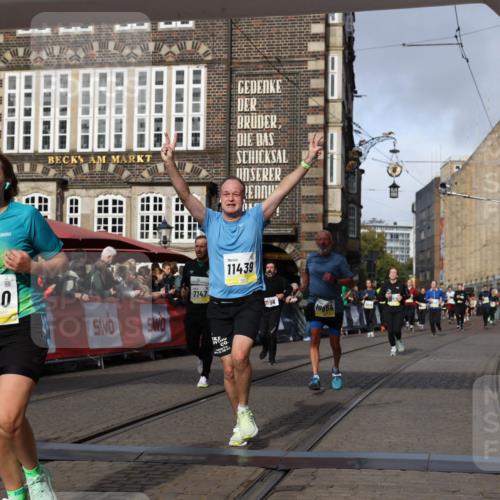 05.10.2025 - 20. swb-Marathon Bremen Yannick Fuchs http://msf.ph/oto/9257718 05.10.2025 10:56:00 Ziel 7147, 9521, 9871, 10253, 10385, 10610, 10653, 10654, 11052, 11249, 11439 meine-sportfotos.de