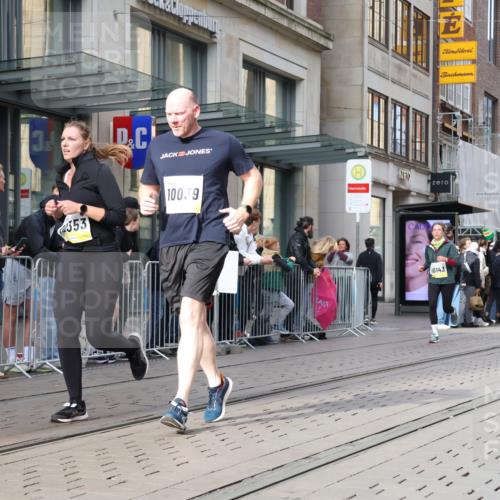 05.10.2025 - 20. swb-Marathon Bremen Strokosch-Dieckow http://msf.ph/oto/9258215 05.10.2025 10:58:50 Ziel 9183, 9219, 9454, 9508, 9601, 9635, 9692, 9847, 9977, 10039, 10143, 10200, 10274, 10353, 10357, 10407, 10588, 10594, 10607, 11006, 11007, 11207, 11400, 9183, 9219, 9454, 9508, 9601, 9635, 9692, 9847, 9977, 10039, 10143, 10200, 10274, 10353, 10357, 10407, 10588, 10594, 10607, 11006, 11007, 11207, 11400 meine-sportfotos.de