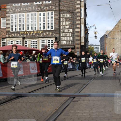 05.10.2025 - 20. swb-Marathon Bremen Yannick Fuchs http://msf.ph/oto/9258284 05.10.2025 10:56:08 Ziel 7147, 9541, 9871, 9950, 10015, 10394, 10641, 10654, 10675, 10758, 10921, 10959, 11148, 11626 meine-sportfotos.de