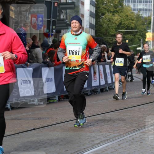 05.10.2025 - 20. swb-Marathon Bremen Strokosch-Dieckow http://msf.ph/oto/9259812 05.10.2025 11:05:33 Ziel 7654, 9210, 9419, 9752, 10025, 10426, 10437, 10511, 10542, 10843, 10844, 10999, 11164, 11676, 11681 meine-sportfotos.de